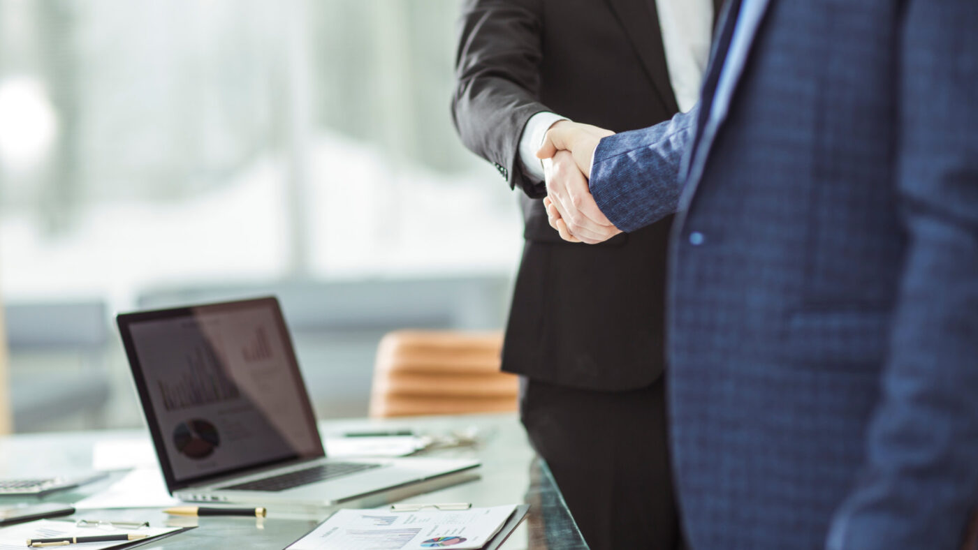 jak wygląda przekształcenie spółki z oo w sp jawną